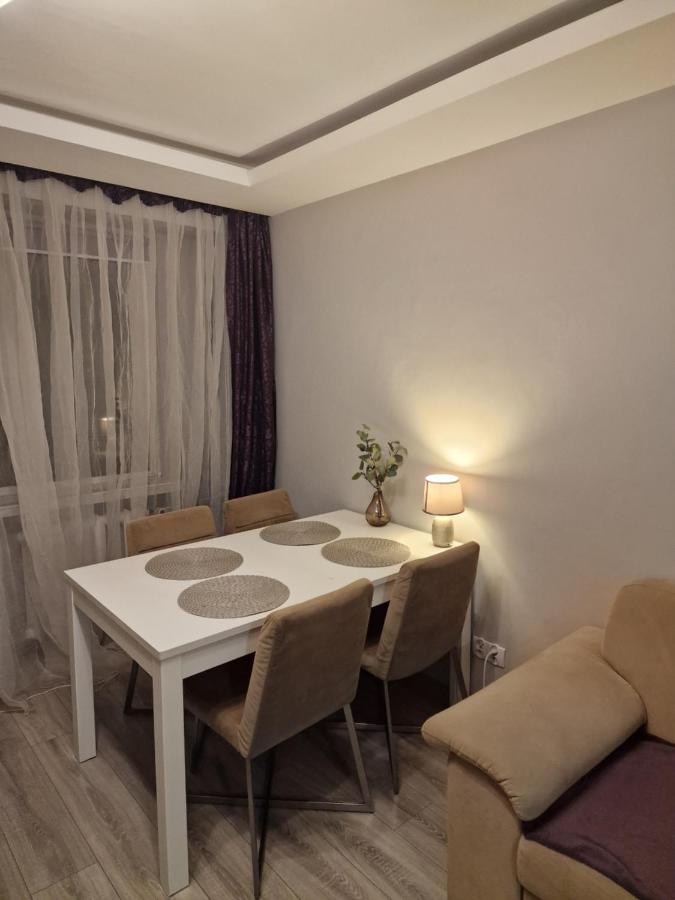 Apartament - 2 Pokoje W Lodzi - Blisko Atlas Arena, Zoo, Centrum, Piotrkowska Exteriér fotografie