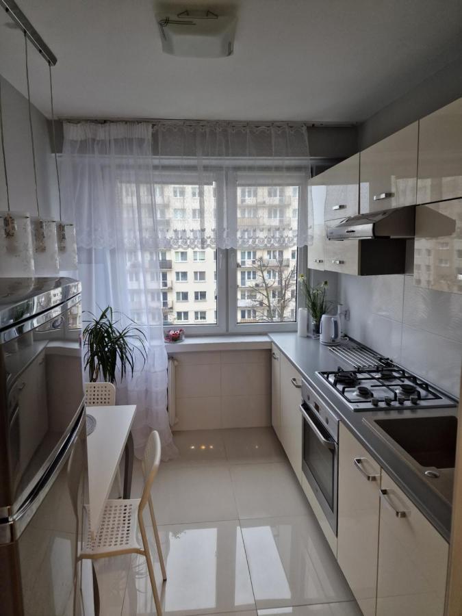 Apartament - 2 Pokoje W Lodzi - Blisko Atlas Arena, Zoo, Centrum, Piotrkowska Exteriér fotografie